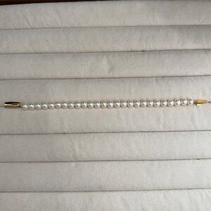 Classic White Freshwater Pearl Bracelet – Round Pearls, Clean Surface